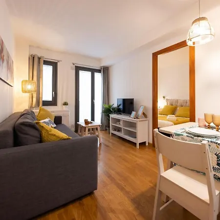 Apartment Bravissimo Sant Marti