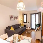 Bravissimo Sant Marti, Cosy 1-bedroom