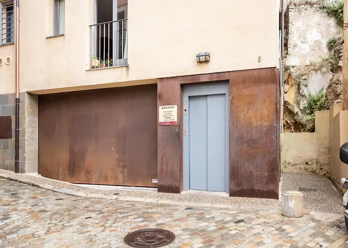 Bravissimo Sant Marti, Cosy 1-bedroom Appartement *
